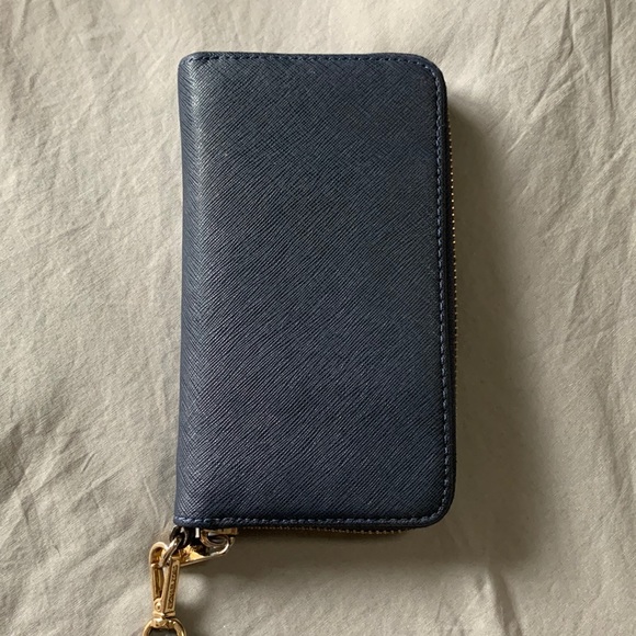 Michael Kors Saffiano Leather Zip Wallet/Wristlet - Picture 4 of 9